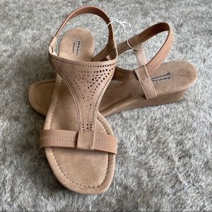 Women’s Size 10W ALFANI STEP N FLEX Sandals NWOT